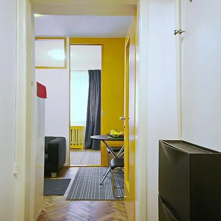 28. Pluku